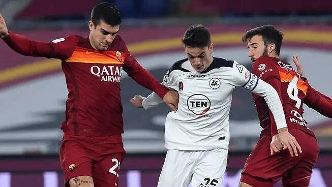 都灵遭遇连败，保级形势岌岌可危的简单介绍